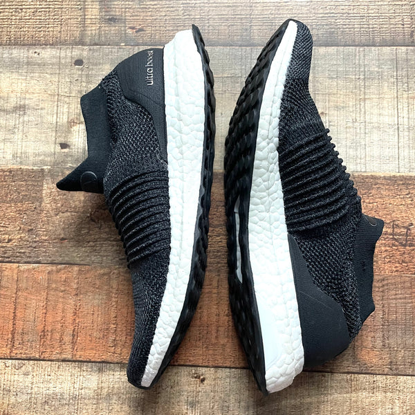 Adidas Ultra Boost Black Slip On Sneakers- Size 7 (BRAND NEW CONDITION The Saved Collection Adidas Ultra Boost Black Slip On Sneakers- Size 7 (BRAND NEW CONDITION The Saved Collection