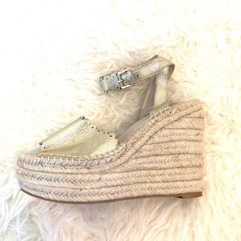 Caslon Gold Scalloped Espadrille Wedge- Size 7