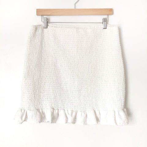 Leith White Smocked Ruffle Hem Skirt- Size XL