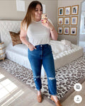 American Eagle Dark Wash Stretch Jeans- Size 12R (Inseam 26”)