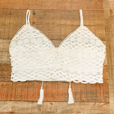 Amaryllis White Crochet Lace Crop Top- Size XL (sold out online)