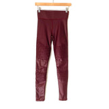 Carbon 38 Maroon Textured Detail Leggings- Size S (Inseam 28 1/2”)