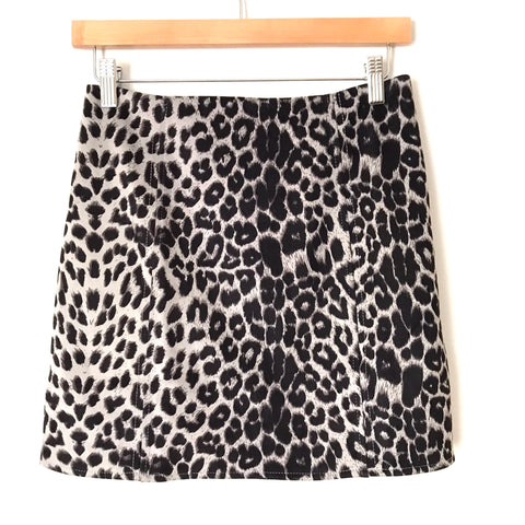 She + Sky Faux Suede Animal Print Mini Skirt NWT- Size S