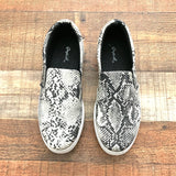 Qupid Animal Print Slip On Platform Sneaker- Size 8.5