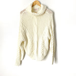 Shoedazzle Cream Cable Knit Turtleneck Sweater NWT- Size S