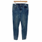 Signature By Levi Modern Skinny Jeans- Size 12 (Inseam 28”)