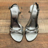 Pre-Owned Stuart Weitzmen Metallic Silver Slingback Heels- Size 6.5