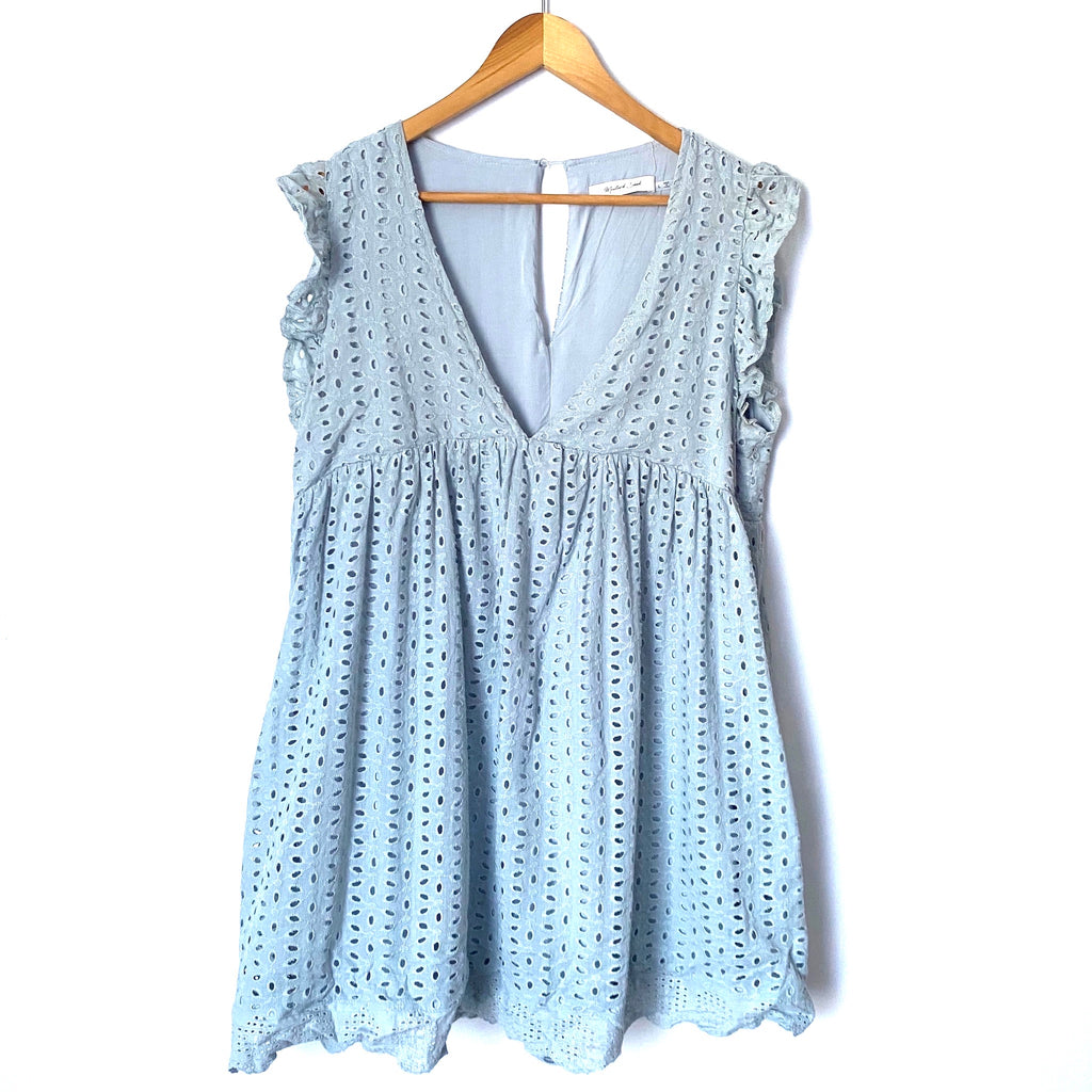 Mustard Seed Eyelet Romper with Pockets (looks like a dress!)- Size L The Saved Collection Mustard Seed Eyelet Romper with Pockets (looks like a dress!)- Size L The Saved Collection