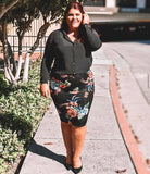 No Brand Black Floral Back Slit Pencil Skirt- Size 1X