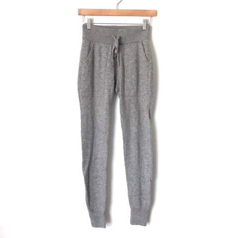 White + Warren Essential Grey 100% Cashmere Joggers- Size XS (we have matching sweater, sold as separates) Inseam 28”