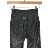 Beyond Yoga Grey with Silver Polka Dots Leggings- Size XS (Inseam 23.5")