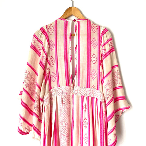 Farm Rio Beaded V-Neck Kaftan Dress with Keyhole Back- Size L The Saved Collection Farm Rio Beaded V-Neck Kaftan Dress with Keyhole Back- Size L The Saved Collection