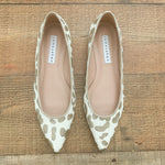 Jameschan White/Gold Animal Print Flats- Size 6.5 (Great Condition)