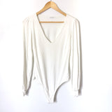 Vestique White V-Neck Long Sleeve Bodysuit- Size S