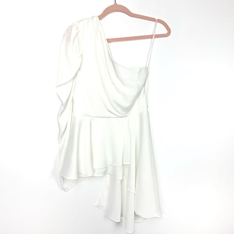 Vestique White Zoe One Shoulder Top NWT- Size M