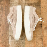 Dr Scholls Be Free Light Pink Sneakers - Size 7.5