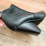 Simply Vera Vera Wang Black Faux Leather Side Cut Out Booties- Size 9 (see notes)