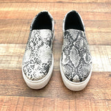 Qupid Animal Print Slip On Platform Sneaker- Size 8.5