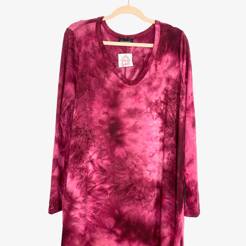 Rae Mode Burgundy/White Tie Dye Round Hem Dress- Size 1XL The Saved Collection Rae Mode Burgundy/White Tie Dye Round Hem Dress- Size 1XL The Saved Collection