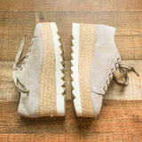 Steve Madden Suede “Karma” Platform Sneakers- Size 7.5 (GREAT CONDITION)