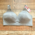 Cacique Gray Heather No-Wire Bra NWT- Size 38D