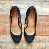 Lane Bryant Black Suede Round Toe Block Heel Pumps- Size 9 (LIKE NEW, sold out online)