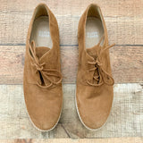 Eileen Fisher Platform Suede Like Camel With Black And White Sole Shoe- Size 7 (Like New)