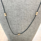 No Brand Black/Gold Beaded Slide Necklace