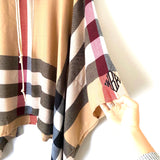 Jordann *monogrammed* Burberry Print Poncho