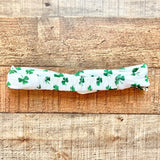 No Brand White with Green Shamrocks Twist Headband
