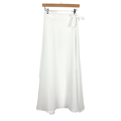 Lienridy White Cover Up Skirt NWT- Size S/M