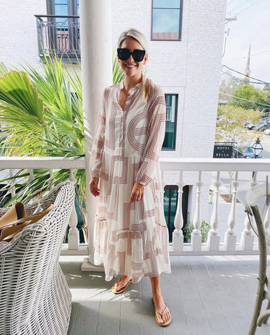 H&M Fully Lined Long Sleeve Maxi Dress- Size 4 The Saved Collection H&M Fully Lined Long Sleeve Maxi Dress- Size 4 The Saved Collection