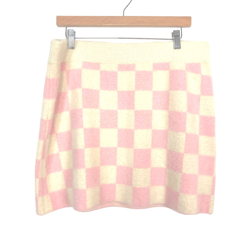 River Island Pink Checkerboard Fluffy Mini Skirt- Size 18 (see notes, sold out online, we have matching sweater)