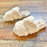 Express Cream Faux Fur Slippers- Size S (5/6, sold out online)