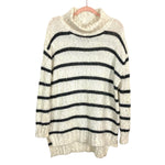 Cozy Casual Cream Speckled and Striped Turtleneck Sweater- Size S/M