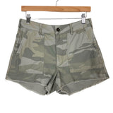 Abercrombie & Fitch Annie High Rise Camo Raw Hem Shorts- Size 28/6
