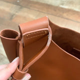 Pre-Owned Neiman Marcus Camel Leather Tote Bag (see notes)