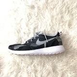Nike Roshe One Black Camo Tennis Shoe- Size 9.5
