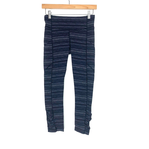 Lululemon Navy Blue With Black/White Stripes Side Ruching On Legs Side Pockets & Zipper On Back Waistband Cropped Leggings- Size 4 (Inseam 21")