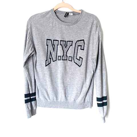 Divided H&M Grey N.Y.C Light Pullover Sweater- Size S