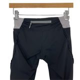 Lululemon Black with Grey Waist Band and Ruffled Side Seams Cropped Leggings- Size 4 (Inseam 16")