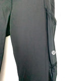 Lululemon Black Stripe Crop Legging with Ruching and Shiny Side Panel- Size 4 (Inseam 17”)