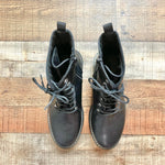 ASOS Black Lace Up Side Zipper Chunky Boots- Size 7 (US 9, sold out online, great condition)