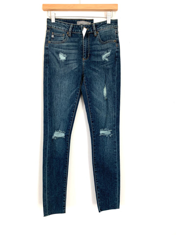 JustUSA Dark Wash Distressed Skinny Jeans with Raw Hem NWT- Size 0 (Inseam 26”)