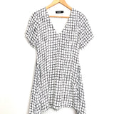 Missguided White & Black Check Faux Waist Wrap Dress- Size 8