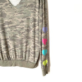 Honeydew Camo “Easy Rider” Light Sweatshirt NWT - Size S