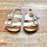 Old Navy White Buckle Sandals- Size 6-12M (see notes)