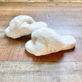 Halluci Cream Faux Fur Indoor/Outdoor Slippers- Size 40/41 (US 9/10, BRAND NEW CONDITION)