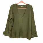 Wishlist Army Green V-Neck Roll Cuff Sweater- Size S/M