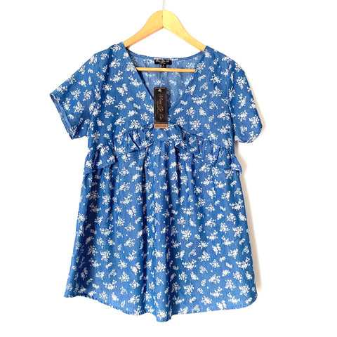 Mom & Co Maternity Chambray Floral Top NWT- Size M